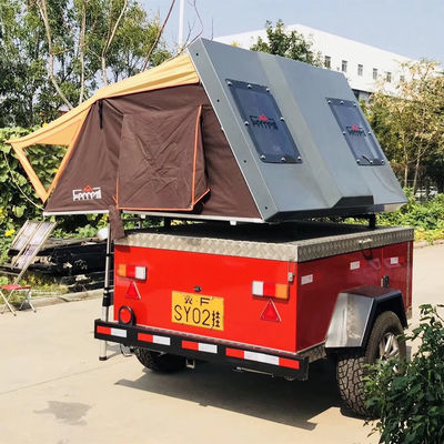 Acampamento ao ar livre Tenda de quatro estações 55KG Tenda de telhado de carro de casca dura para 5 pessoas que se candidatam